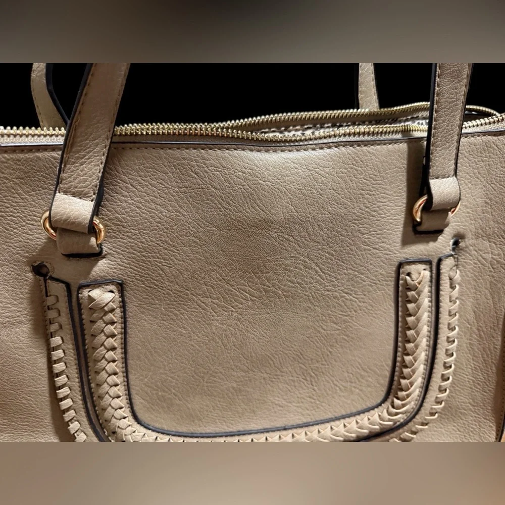 Sole Society Authentic Large Beige Satchel Handle & Crossbody Bag Purse